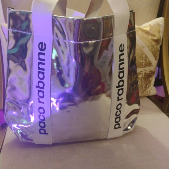 Glamorous bargains shoe and designer bag $20 special - Picture 2 of 12